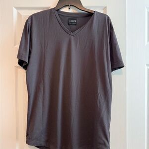 Cuts Clothing Men's V-Neck Short Sleeve Tee